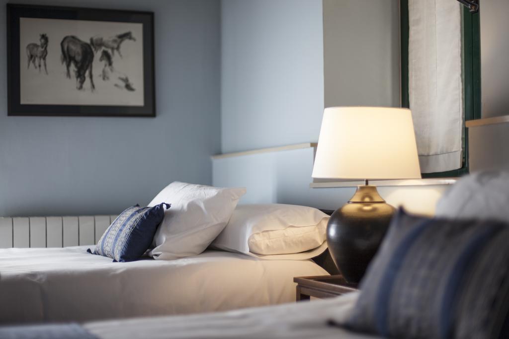 Can Ballus Bed&Breakfast Tiana Rum bild